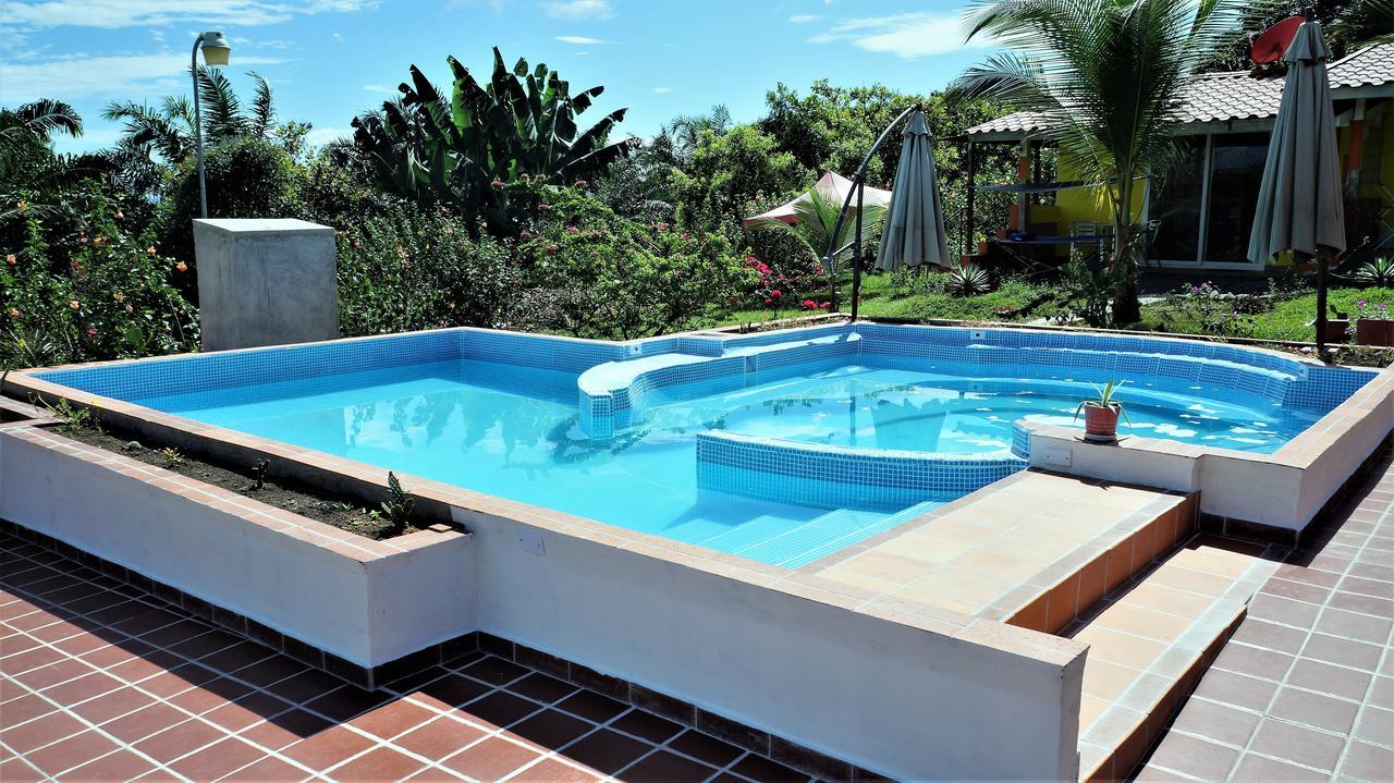 Lajas 4*